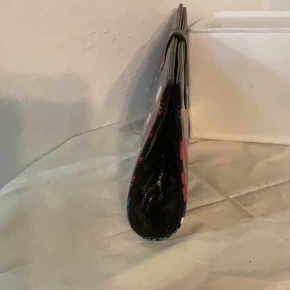 Patricia Field Sex & The City New York Clutch, Graffiti Print, 12”W x 6”H, NWT - Picture 4 of 10